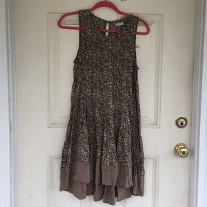 En crème Swing Dress